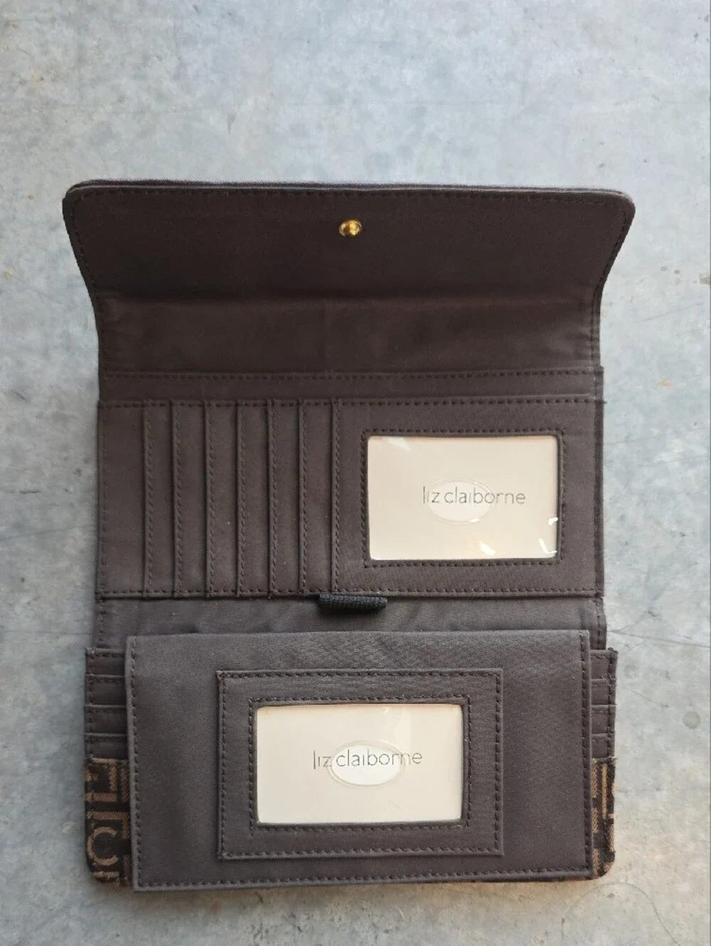 Liz Claiborne compact crossbody
